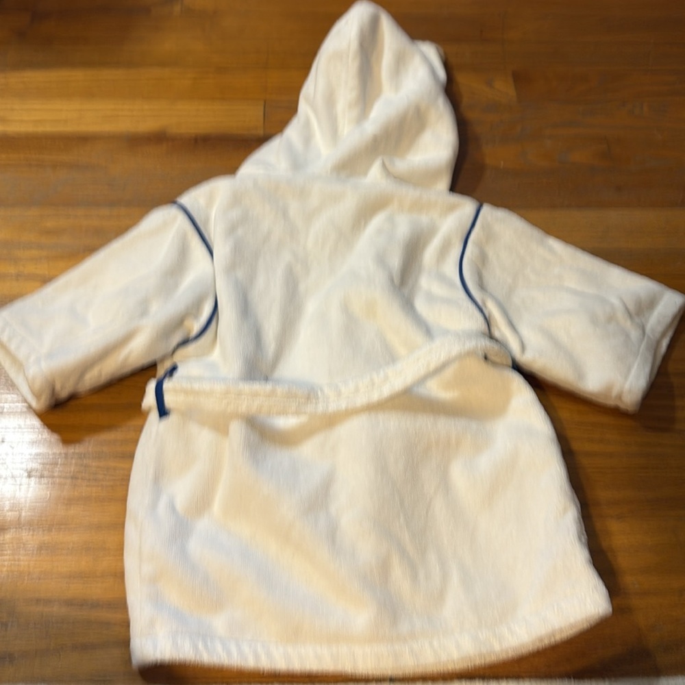 Beach Robe for boys. - Picture 7 of 7